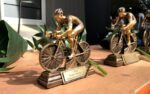 Trophäen des Radrennens "Rund um das Stadttheater" in Gießen im Jahr 2022